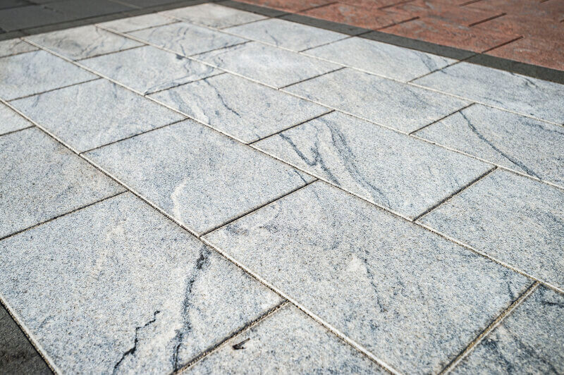 Bodenplatten Granit aestivate Granitplatte draußen aestivate