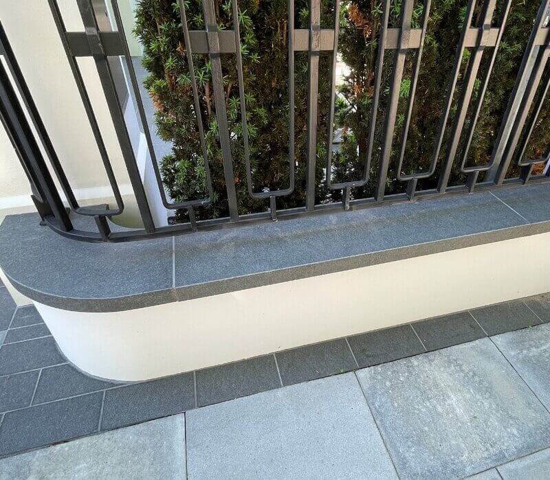 Mauerabdeckung - schwarzer Granit - aestivate Mauerabdeckung Nero Assoluto aestivate