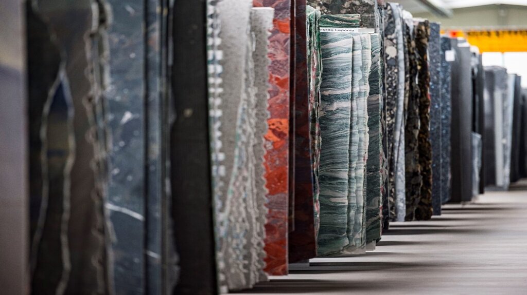 Lager von Rohplatten aestivate