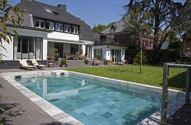 Poolplatten aus Silberquarzit aestivate