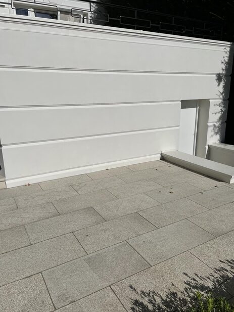 Einfahrt aus Brand Gelb Granit aestivate Einfahrt aus Brand Gelb Granit aestivate